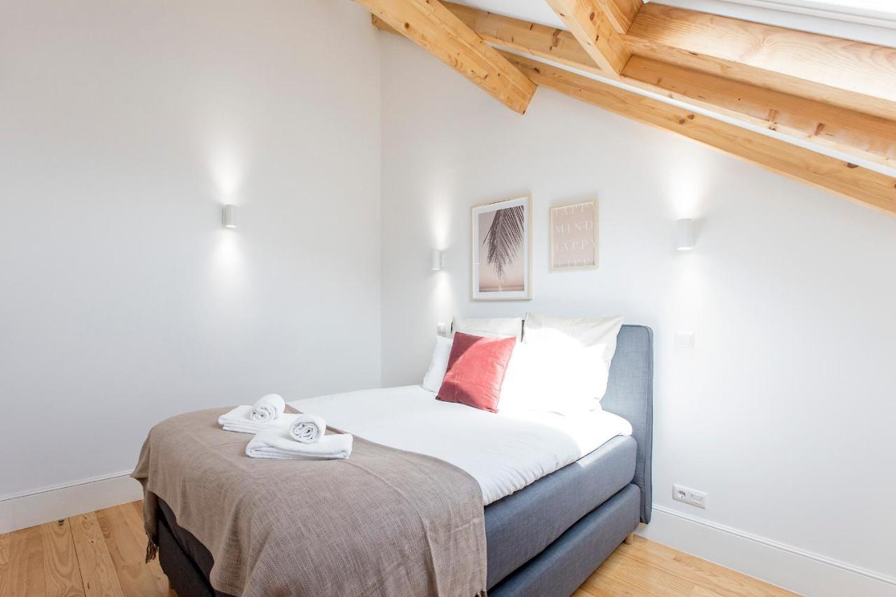 Bright 3Br Flat W/ Ac In City Center By Lovelystay Porto Exterior photo